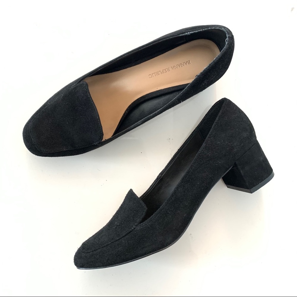 Banana Republic Suede block-heeled court shoes